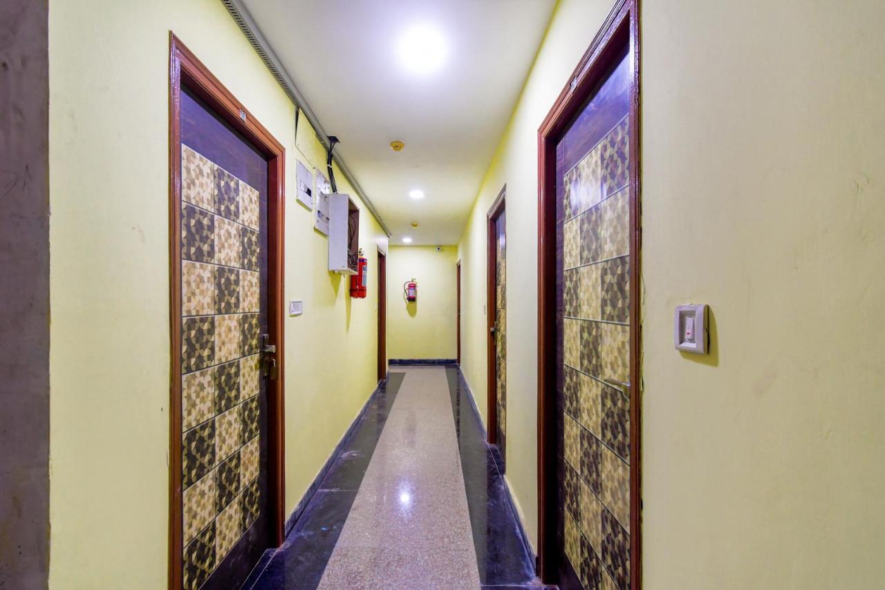 Hotel Blue Abedin Kolkata Eksteriør bilde